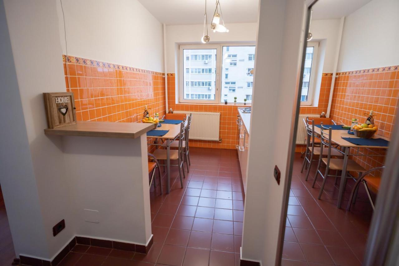 Spacious 2Br Dristor Apartment Bukares Bagian luar foto