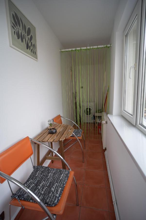 Spacious 2Br Dristor Apartment Bukares Bagian luar foto