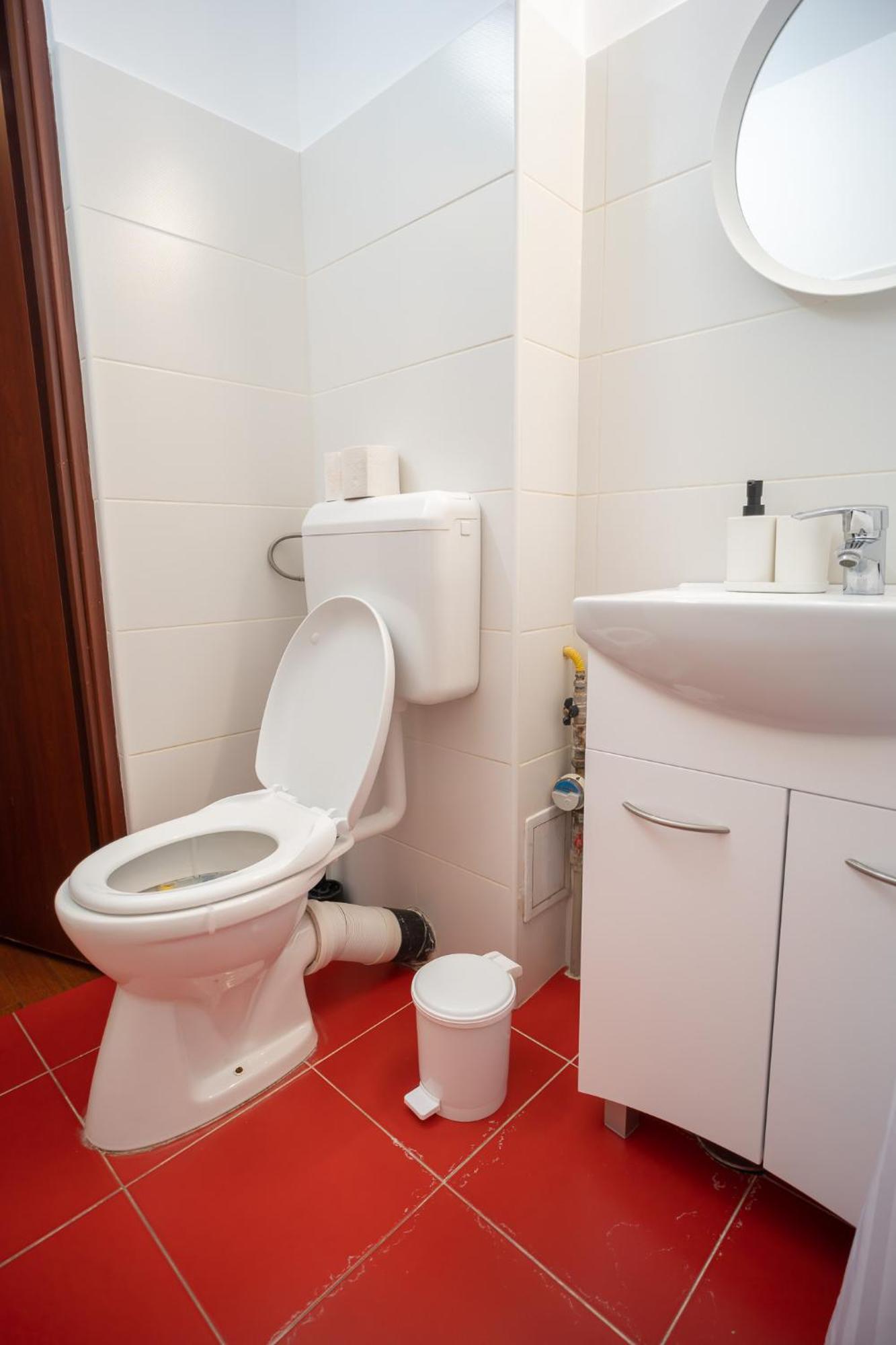 Spacious 2Br Dristor Apartment Bukares Bagian luar foto