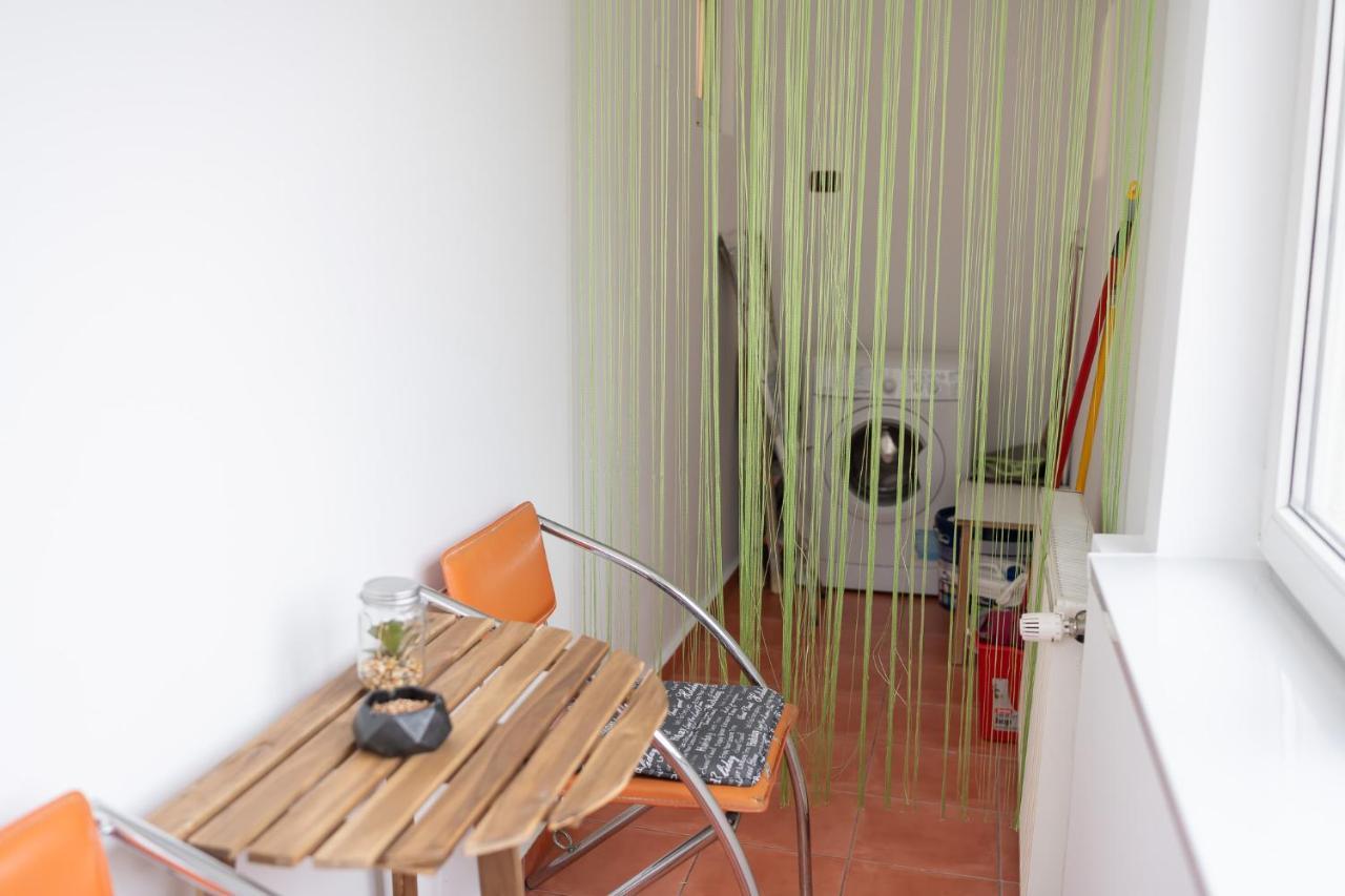 Spacious 2Br Dristor Apartment Bukares Bagian luar foto