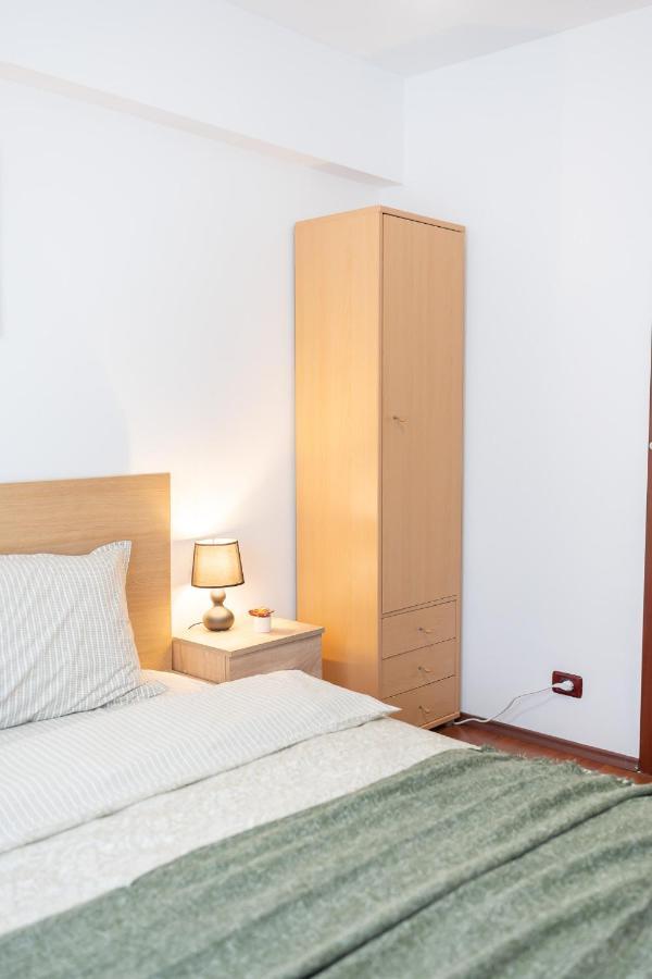 Spacious 2Br Dristor Apartment Bukares Bagian luar foto