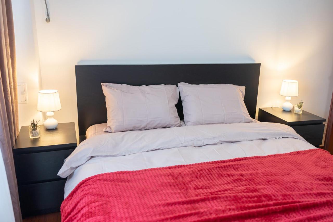 Spacious 2Br Dristor Apartment Bukares Bagian luar foto