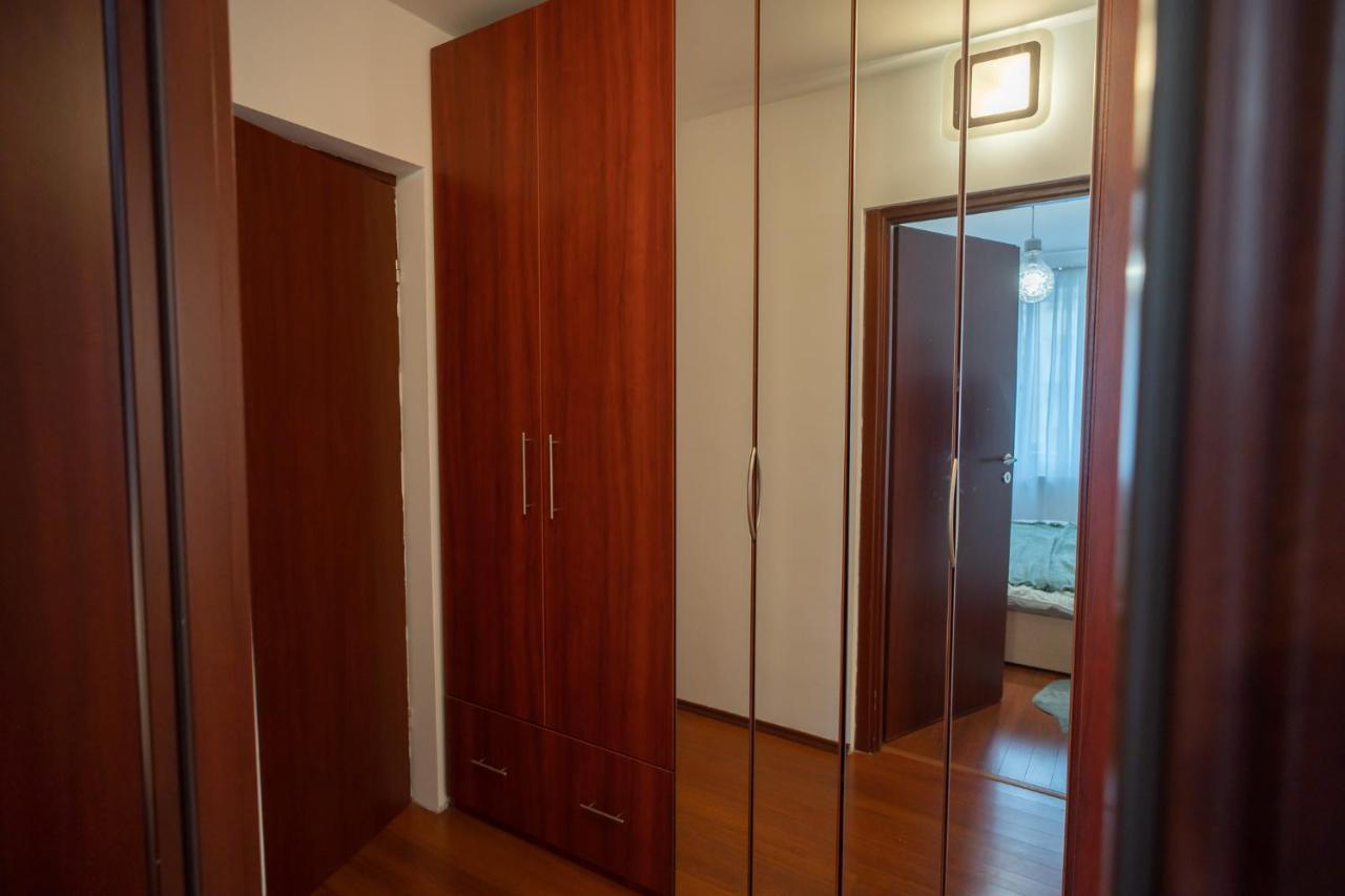 Spacious 2Br Dristor Apartment Bukares Bagian luar foto