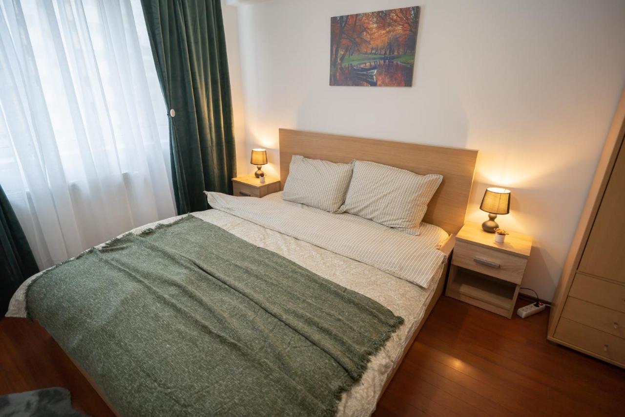 Spacious 2Br Dristor Apartment Bukares Bagian luar foto